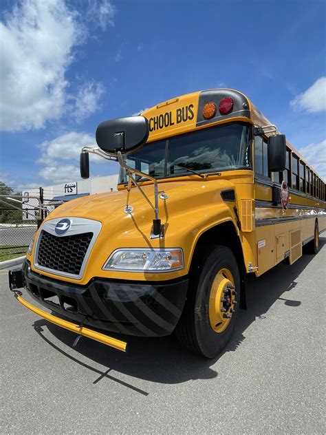 12770 - INCOMING 2026 Blue Bird Diesel 77p Vision School Bus - Florida