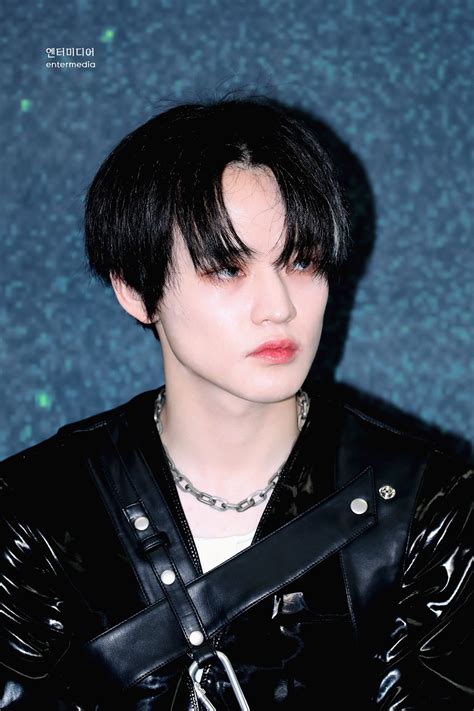 ปักพินโดย Naomi rose ใน nct | สไตล์หนุ่มๆ