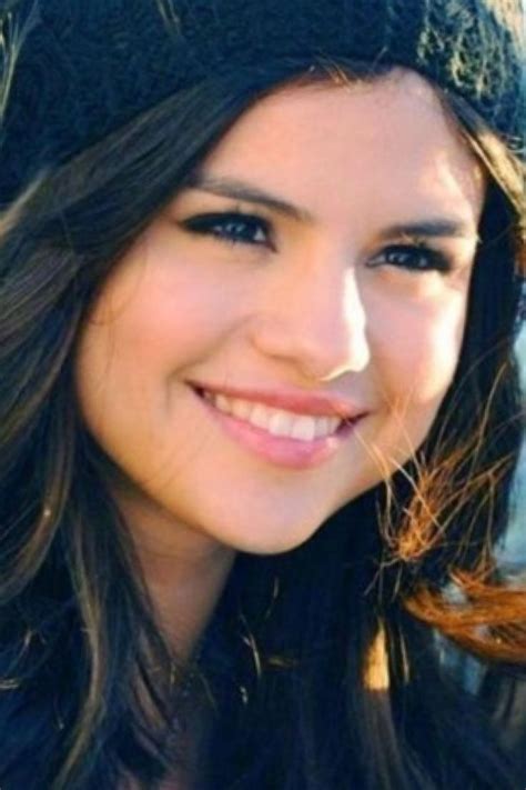 Selena Gomez's Role Models: Who Inspired Her? - oudbg7e