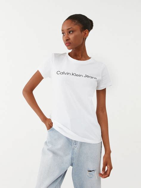 Футболка женская Calvin Klein Jeans J20J220253-YAF S Белая ...