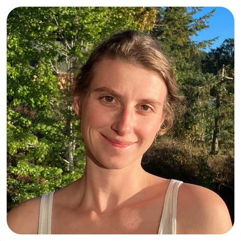 Who We Are - Thrive Hood River