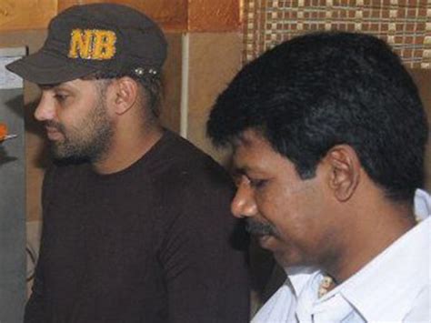 நடிகர் ஆர்யா, இயக்குநர் பாலாவுக்கு அம்பை நீதிமன்றம் பிடி வாரண்ட் ...