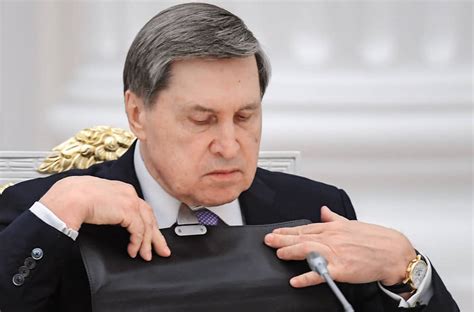 Ушаков: Путин не обсуждал покупку беспилотников в Иране – Коммерсантъ