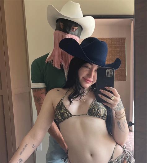 Noah Cyrus Bikini Photos: The Singer's Best Swimsuit Moments | Life & Style