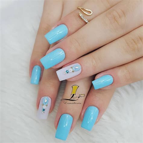 Unhas Delicadas Azul - 19 Unhas decoradas delicadas em azul