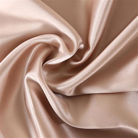 What to Look for in Silk Products - Curly Life