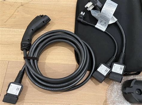 NEW Porsche Taycan Mobile Charger Connect 5" Touchscreen Advanced