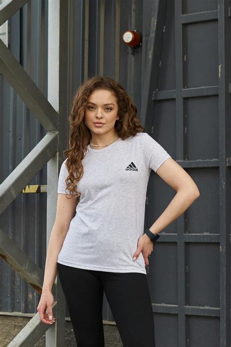 Купить Футболка женская Adidas летняя серая | Тенниска на лето Адидас ...
