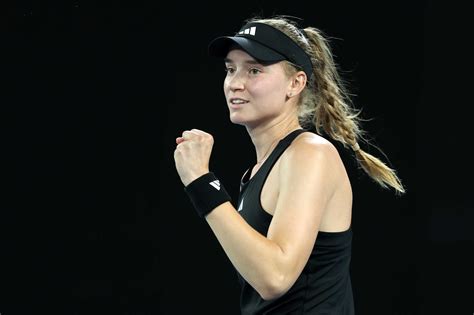 Australian Open: Elena Rybakina, Aryna Sabalenka reach women's final