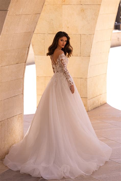 Wedding Dress Long Sleeve, Ivory Wedding Dress, Bridal Gown Lace