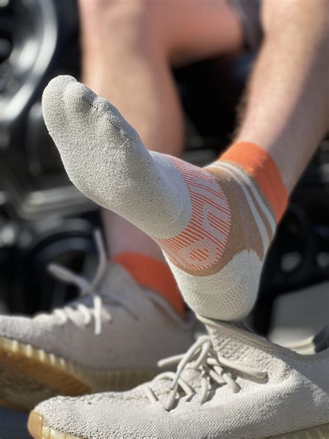 Just keep sniffing 😏 : Male_Feet