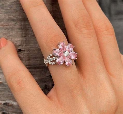 ♡𝘱𝘪𝘯𝘵𝘦𝘳𝘦𝘴𝘵:𝘤𝘵𝘪𝘴𝘮𝘧 | Pretty jewellery, Stylish jewelry, Girly jewelry