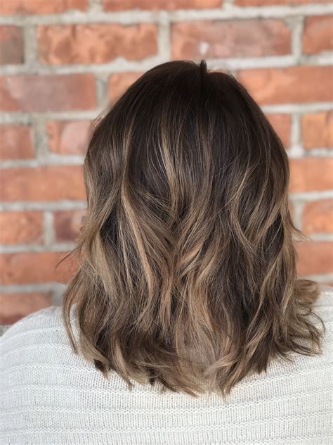 20 Short Hair With Balayage
