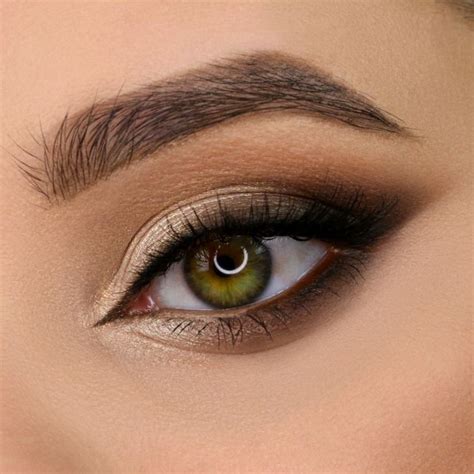 Кошачий глаз | Makeup, Makeup inspo, Colourpop bare necessities