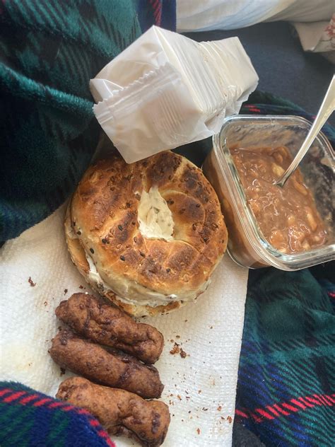 People keep asking me why my dog walks weird. : r/depressionmeals