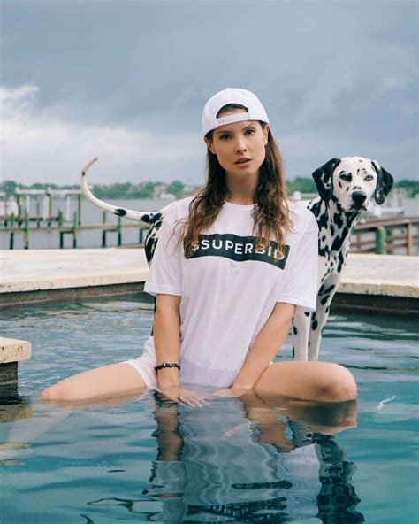 Amanda Cerny - Live Stream Video and Photos 06/24/2021 • CelebMafia