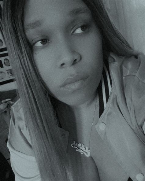 Sapphire Blu (@sapphireblu21) • Instagram photos and videos