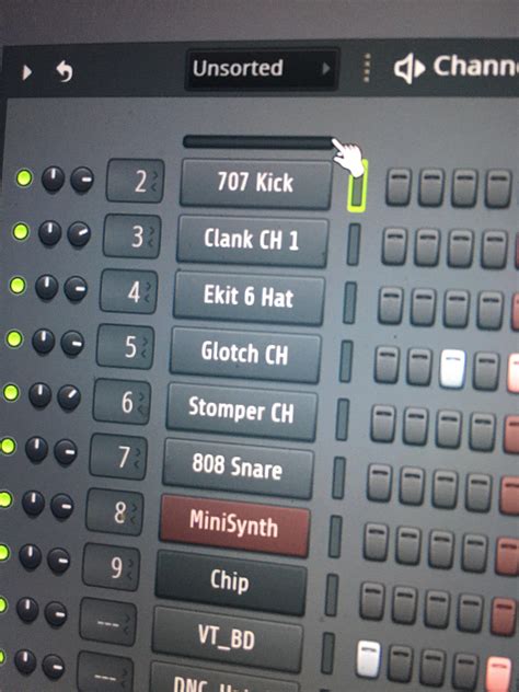 the black bar that my mouse is over is a SimSynth instrument. i don’t