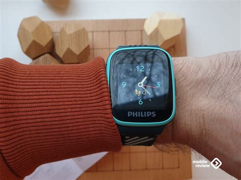 Умные часы Philips W200, по которым можно звонить — Mobile-review.com ...