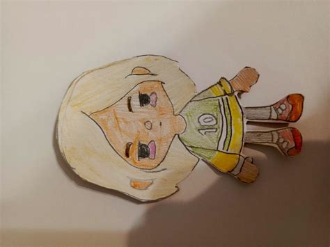 Тока бока 💕 | ☆ скин идея ☆ 💛💙 | Kid character, Stuffed animal displays ...