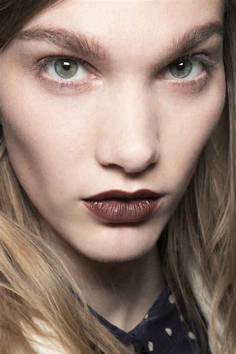 Beauty-тренд осени 2015: коричневая помада и как ее носить - tochka.net