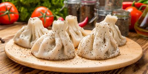 Как приготовить вкусные хинкали: лучшие рецепты теста и начинки — Лайфхакер