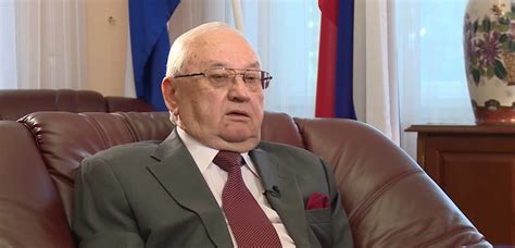 Azimov: Hrvatska je disciplinirana članica EU-a, no trebala bi gledati ...