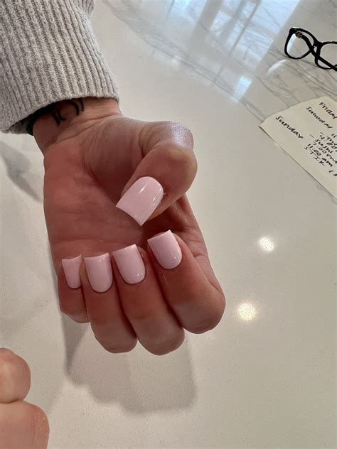 Ambs the Gel Boss 💅🏽 on Twitter | Short acrylic nails, Plain acrylic
