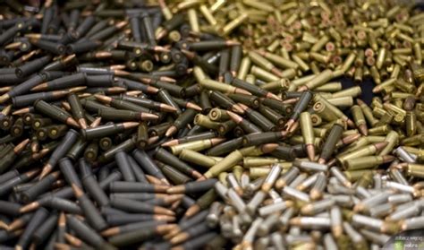 Почему магазин автомата Калашникова вмещает всего 30 патронов