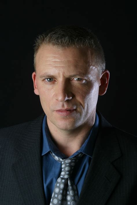 Callum Keith Rennie sarà Ray Steele nel film '50 sfumature di Grigio ...