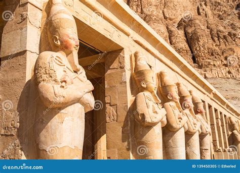 Ancient Giant Statues Of Egypt Royalty-Free Stock Photo | CartoonDealer ...