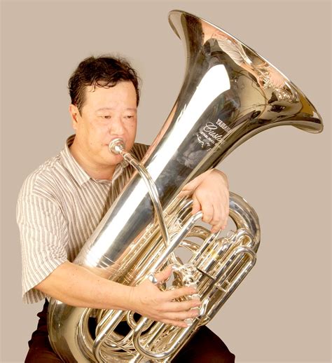 Tuba