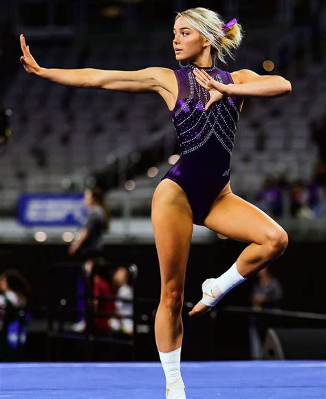 Olivia Dunns Nipple Slip: Public Reaction - Truth or Fiction