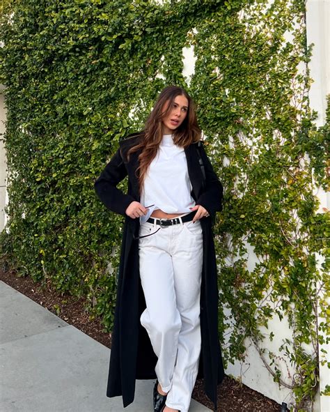 emily alexander (@emilyalexaander) • Instagram photos and videos