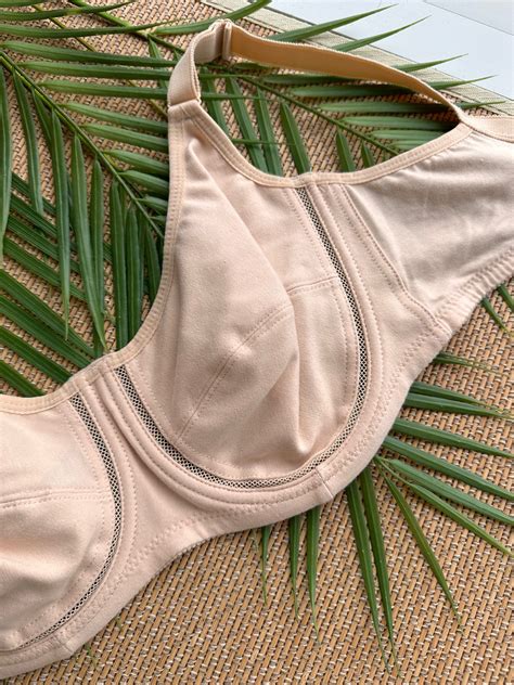 Nude Soft Cup Bra – Fabrainc