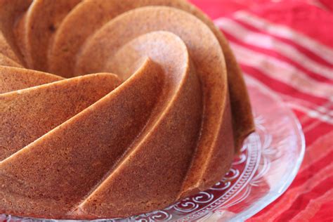 bundt cake wellington 3