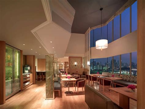 Grand Hyatt Erawan Bangkok Executive Club Lounge | Best Executive Club ...