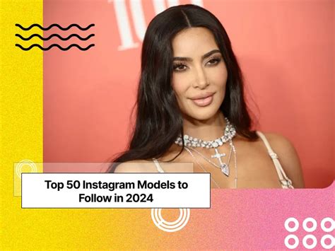 top  instagram models  follow   social tradia