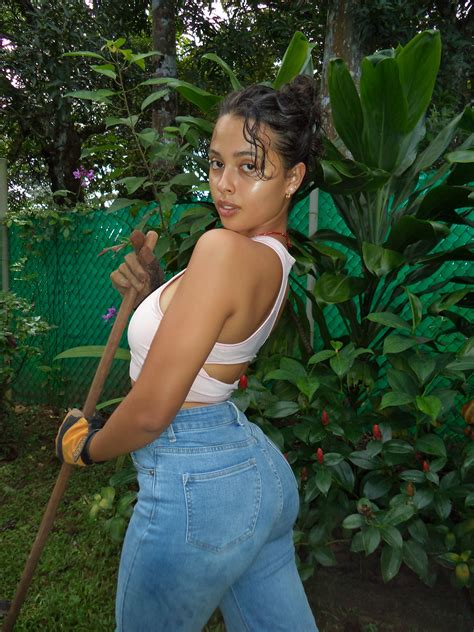 Gloriouss 🌞 (@imgloriousssss) • Instagram photos and videos