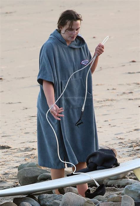 Leighton Meester Nude in SCANDALOUS Porn Video - Scandal Planet