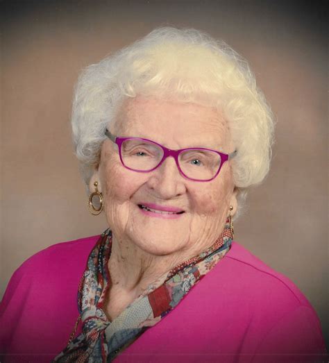 Read Heartfelt Tributes to Individuals Featured in Lindquist Obituaries 9