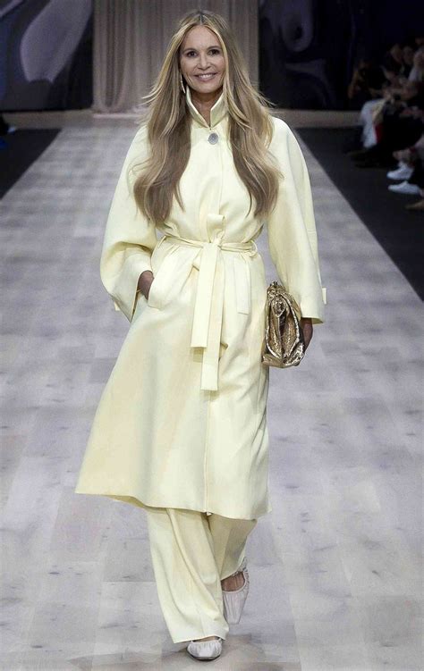 Elle MacPherson Stuns on Her First Runway Walk in 14 Years