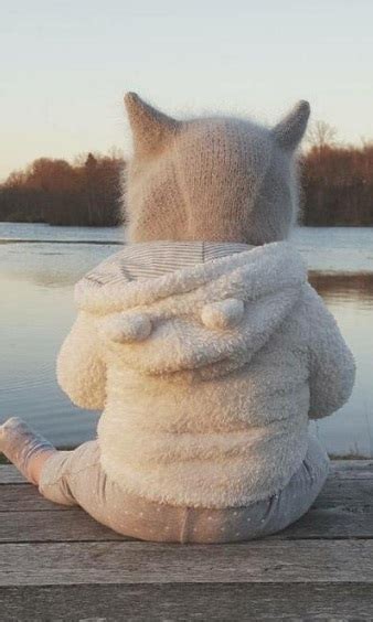 Прикольная детская шапка с ушками спицами