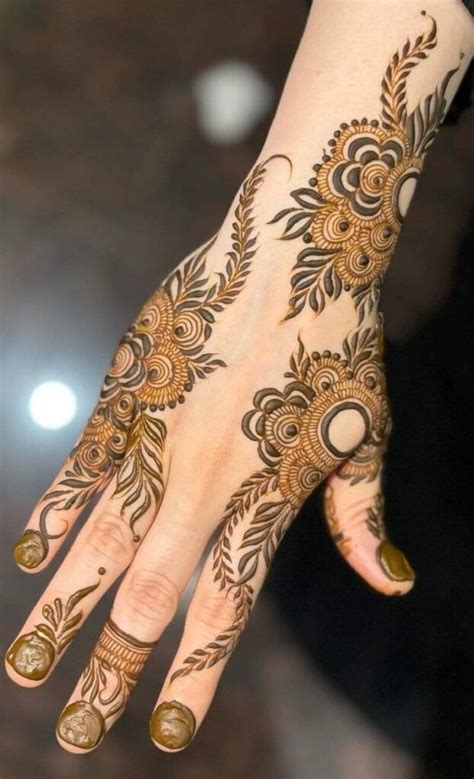 easy mehndi design  karva chauth images  pictures