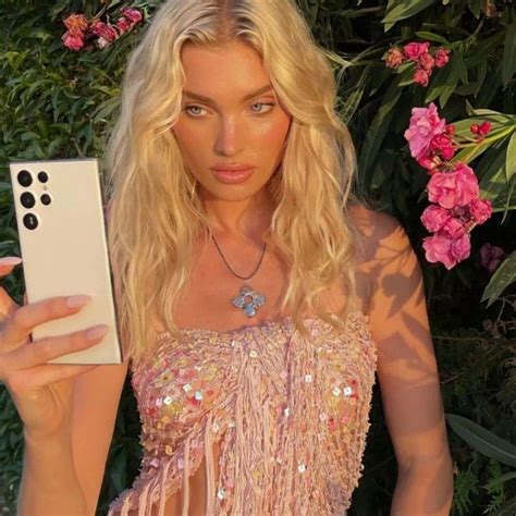 Pin by hiba 🕊 on aes | barbie movies | Cute outfits, Elsa hosk style ...