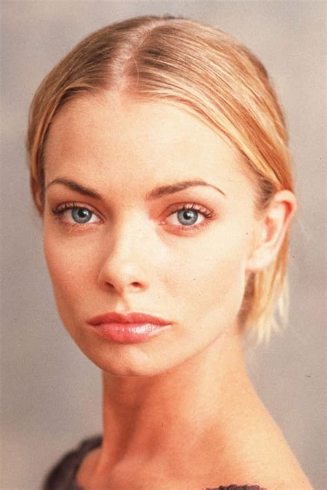 Download Jaime Pressly radiant beauty Wallpaper | Wallpapers.com