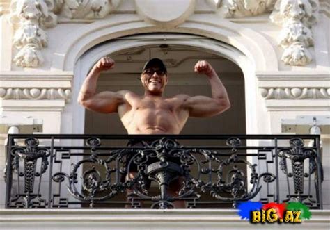 Jan Klod Van Damme cavanlıqdan qocalığa [Foto]