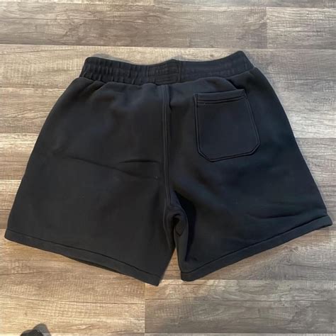 Abercrombie and Fitch Essentials Shorts Tin inseam... - Depop