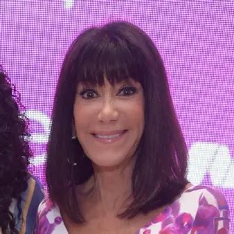 Bobbi Brown Net Worth | Celebrity Net Worth