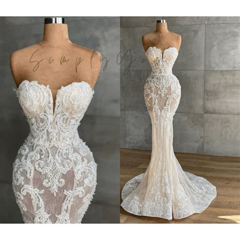Exquisite Elegance Mermaid Lace Wedding Gown Strapless Luxury